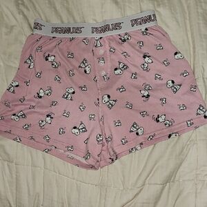Peanuts Pink Snoopy Women's Shorts